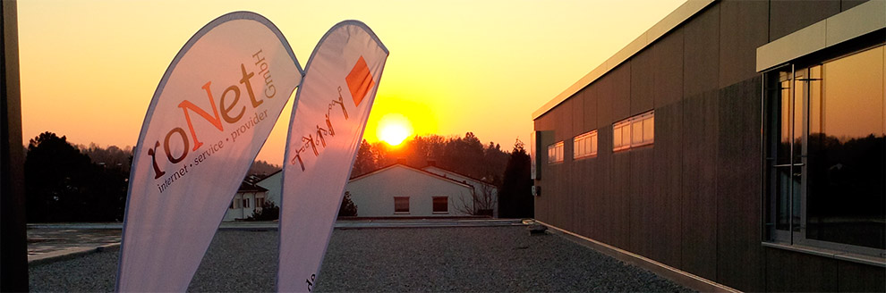 Sonnenuntergang Flaggen roNet GmbH